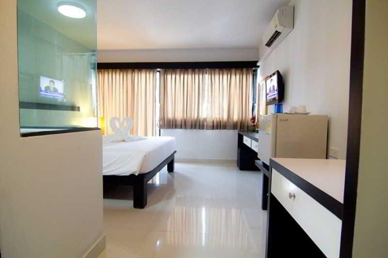 Neo Hotel Jomtien Beach Extérieur photo