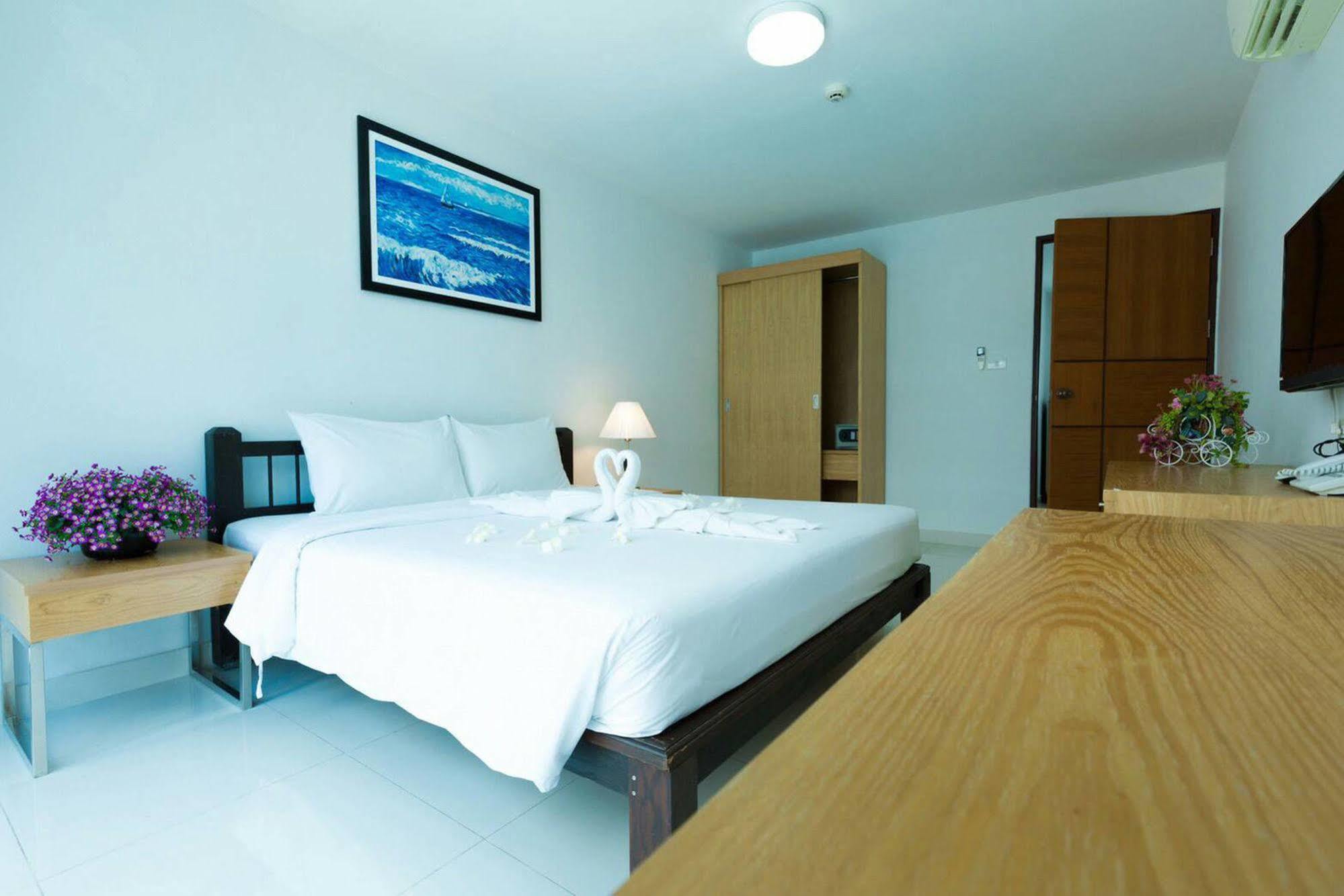 Neo Hotel Jomtien Beach Extérieur photo